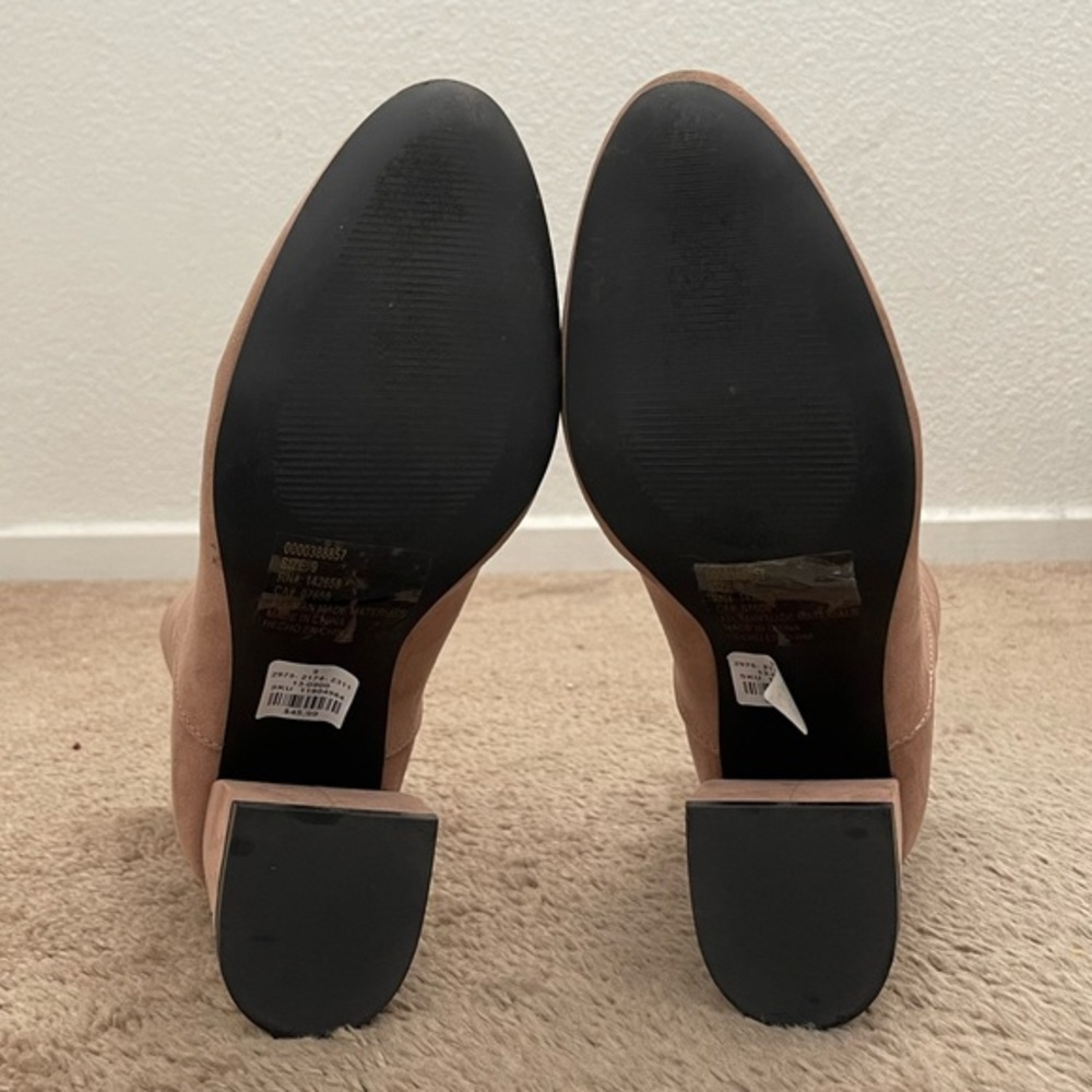 Women’s Suede Ankle Booties - Picture 7 of 9